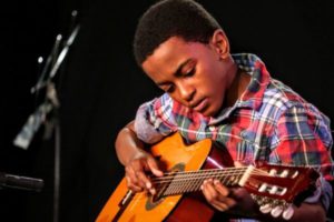 Learn To Play Like a Pro With Guitar Classes NYC